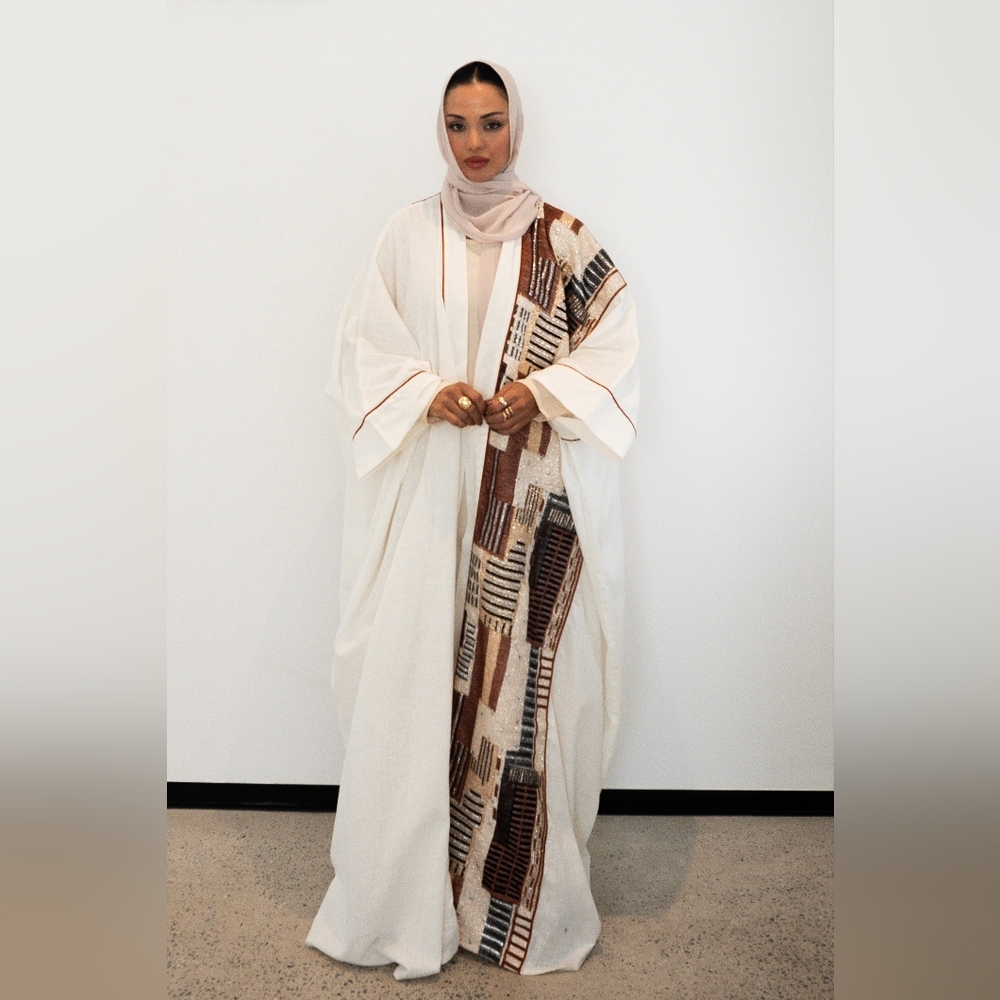 Maqam Linen Luxury Abaya